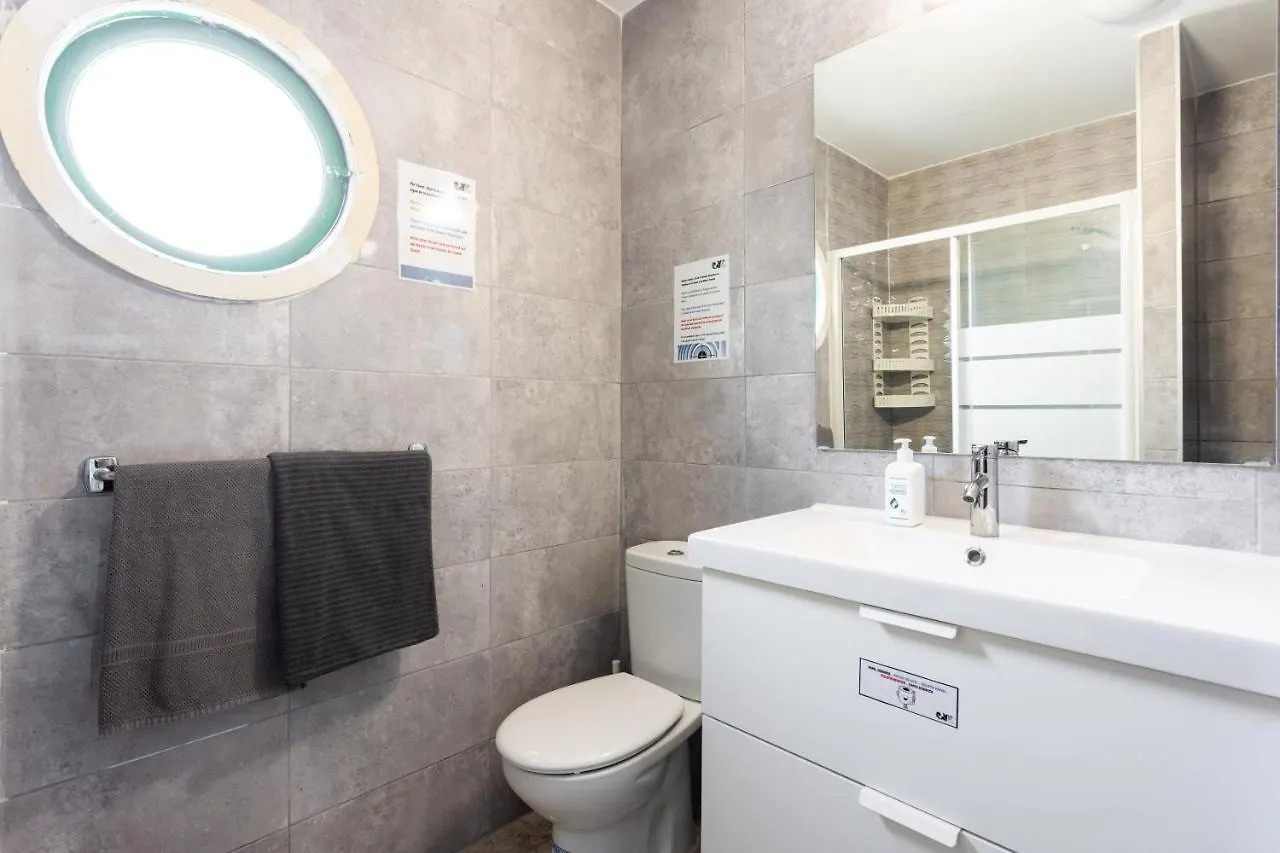 Hotel Black Cat Surf House 1 C Arona  Arona (Tenerife)